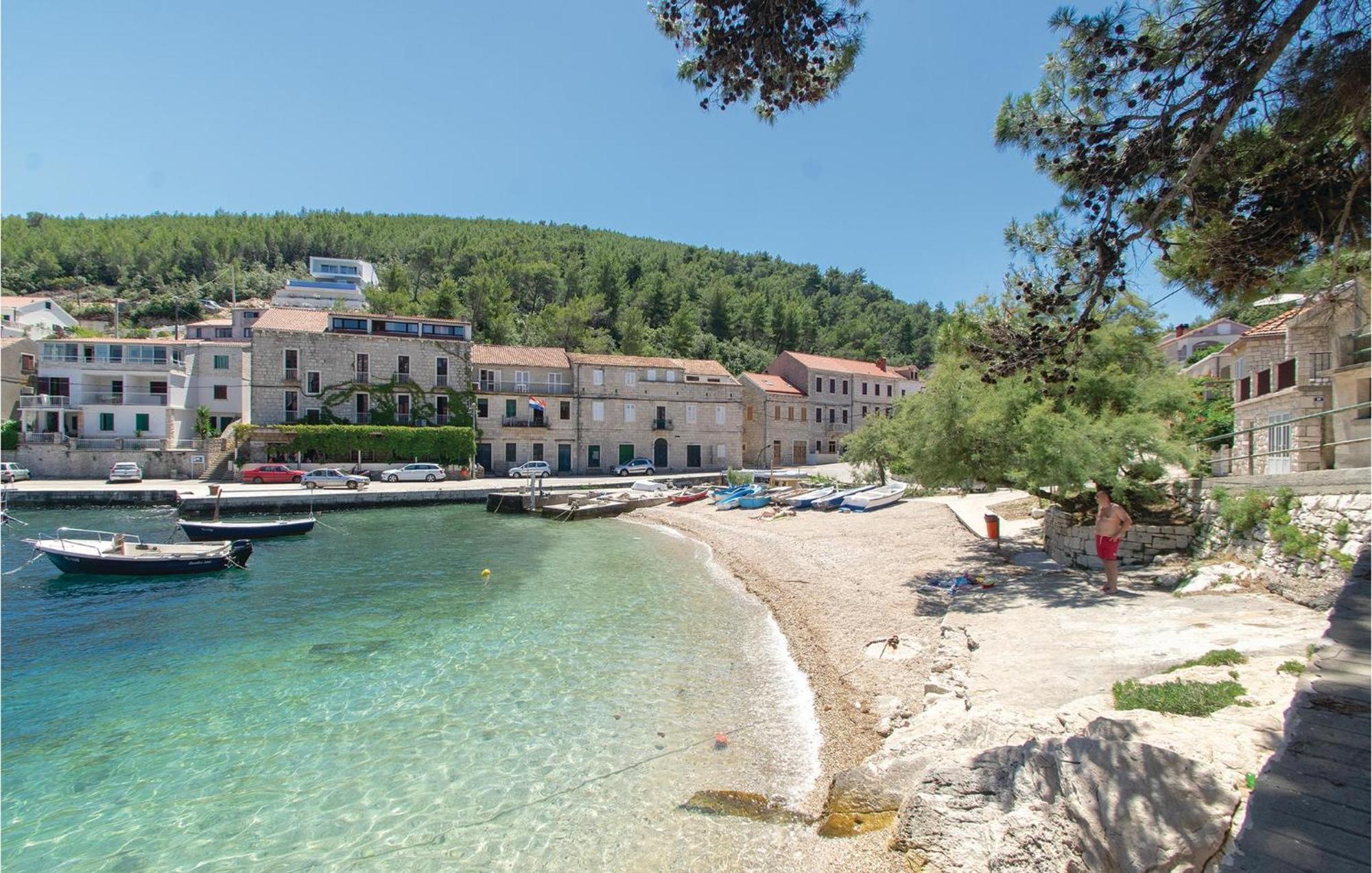 Gorgeous Home In Prigradica With Wifi Exterior photo