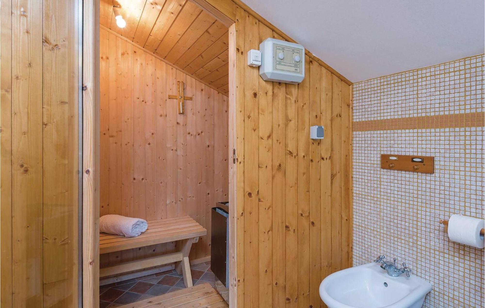 Gorgeous Home In Prigradica With Wifi Exterior photo