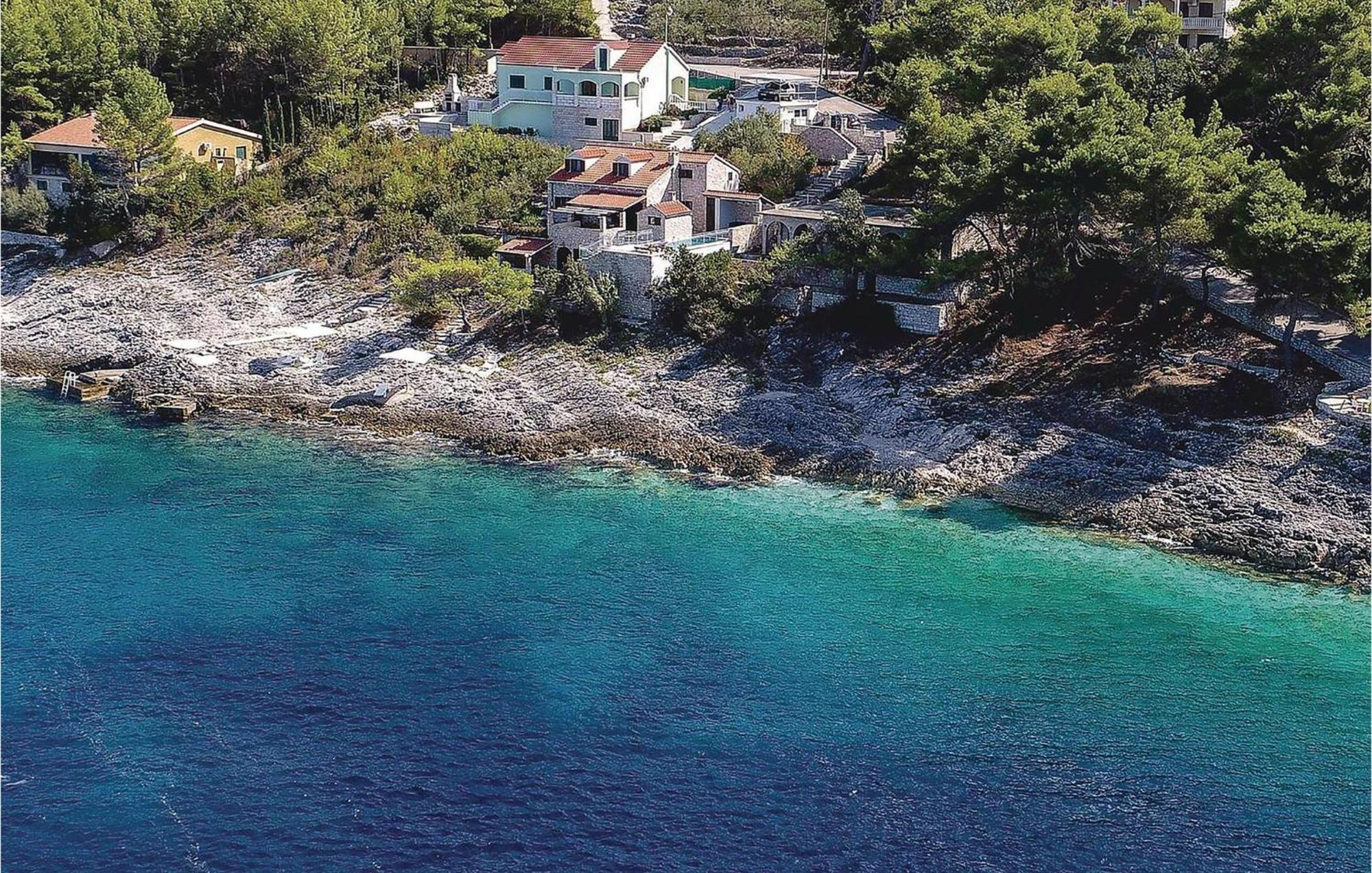 Gorgeous Home In Prigradica With Wifi Exterior photo